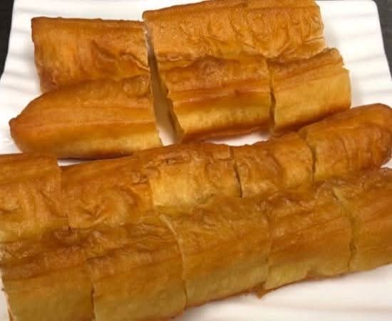 56-Beignets chinois/ Fried bread stick 油条/ Dầu chéo quẩy